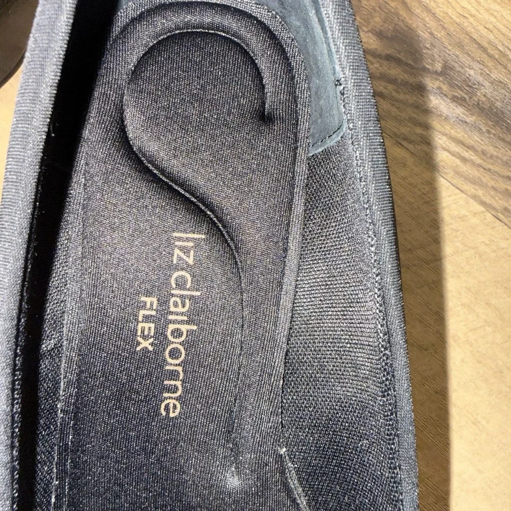 Liz Claiborne Flex Black Wedge Heel Square Toe Cushioned Comfort Womens 8.5M✅des